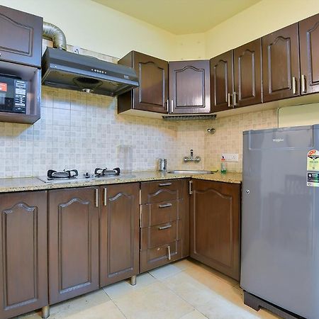 Studio Serviced Apartments Near Fortis Hospital Gurgaon Eksteriør bilde