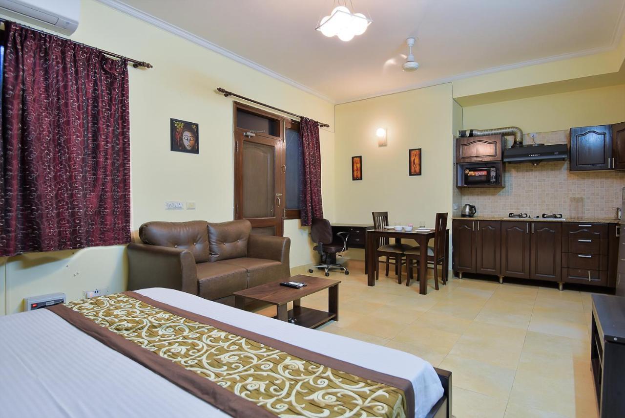 Studio Serviced Apartments Near Fortis Hospital Gurgaon Eksteriør bilde